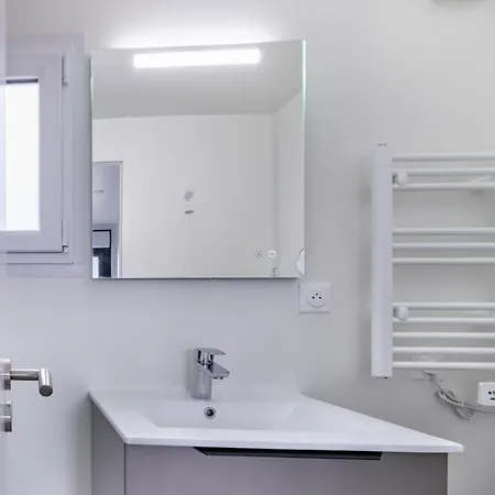 Neuf Pour 8 Dans Avec Piscine Chalet