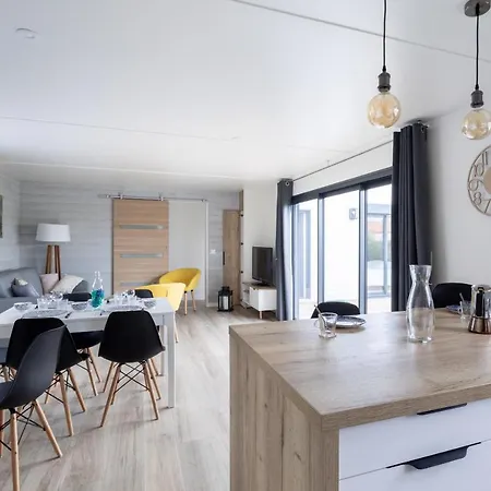 Chalet Neuf Pour 8 Dans Avec Piscine Brétignolles-sur-Mer