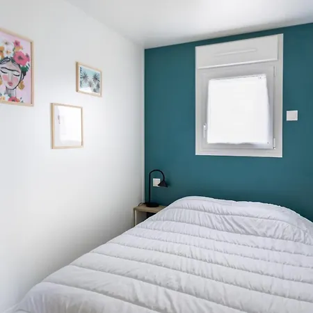 Neuf Pour 8 Dans Avec Piscine